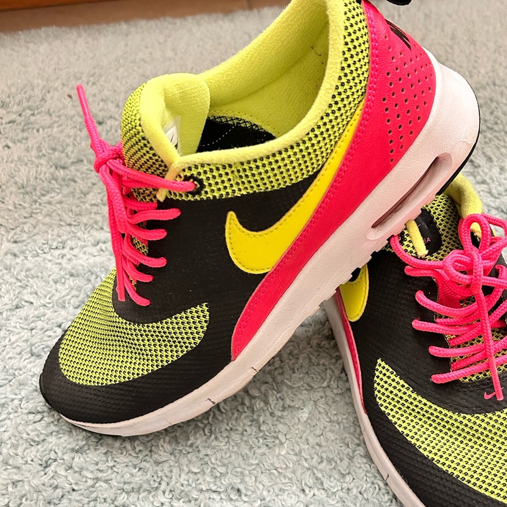 Nike Air Max Thea Pink Yellow US Size 7Y